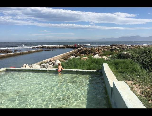 LAND FOR SALE IN PERLEMOENBAAI